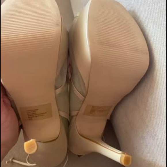 Women’s Colin Stuart size 8 High Heels New with box - Picture 6 of 8